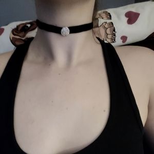 Velvet Medallion Choker